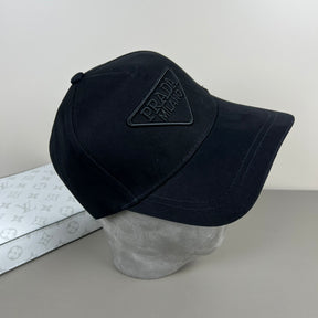 Cap Prada
