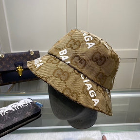 Bucket Gucci/Balenciaga