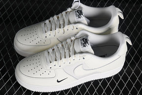Nike Air Force 1 '07 Essential Sail Black