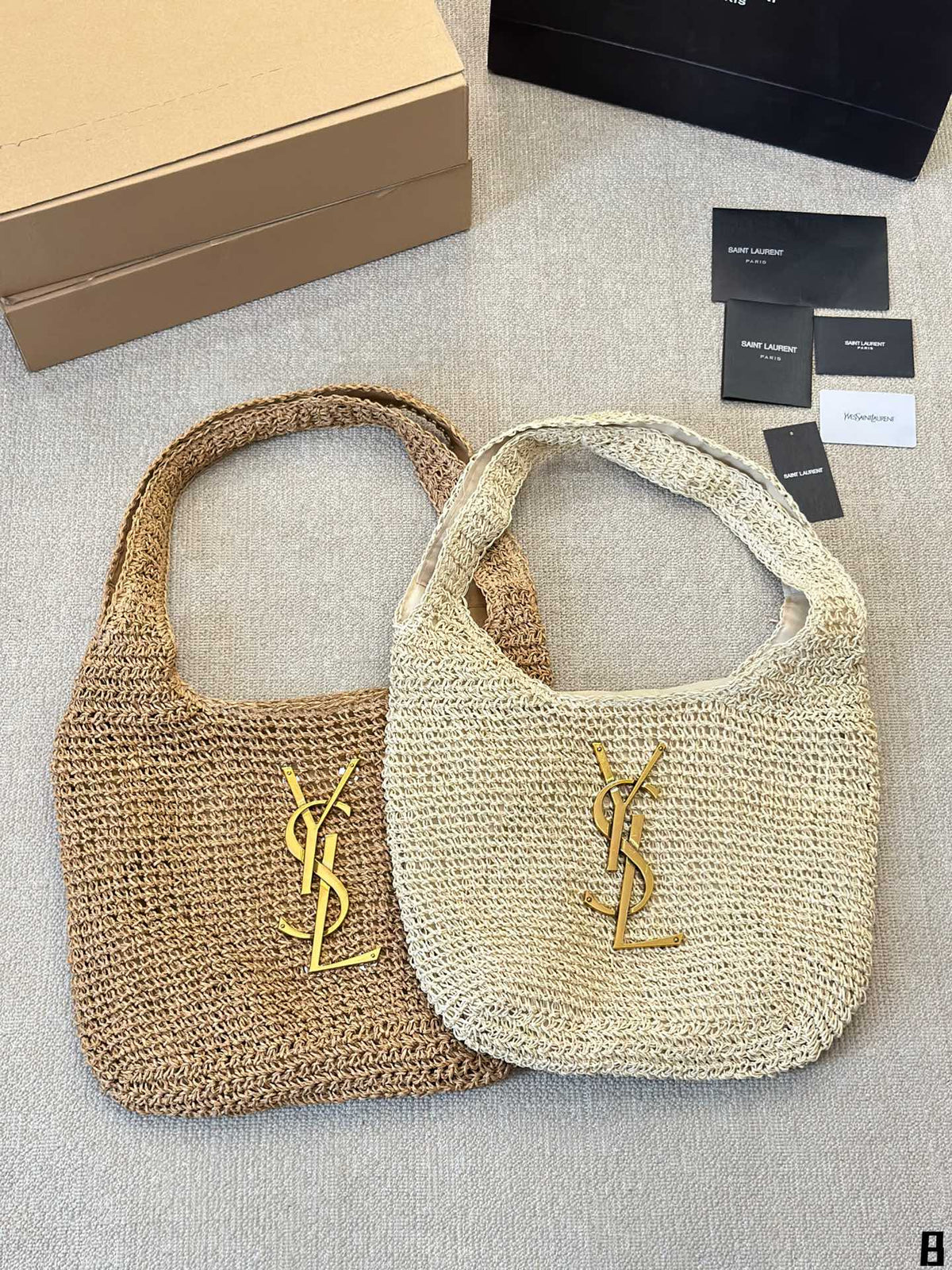 Bolsa YSL em palha rafia