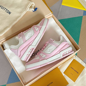 Lv Trainer
