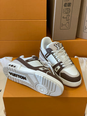 Lv Trainer