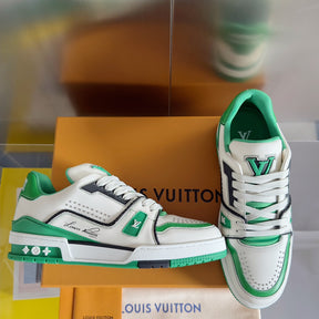Lv Trainer