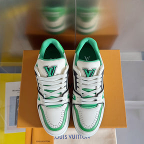 Lv Trainer