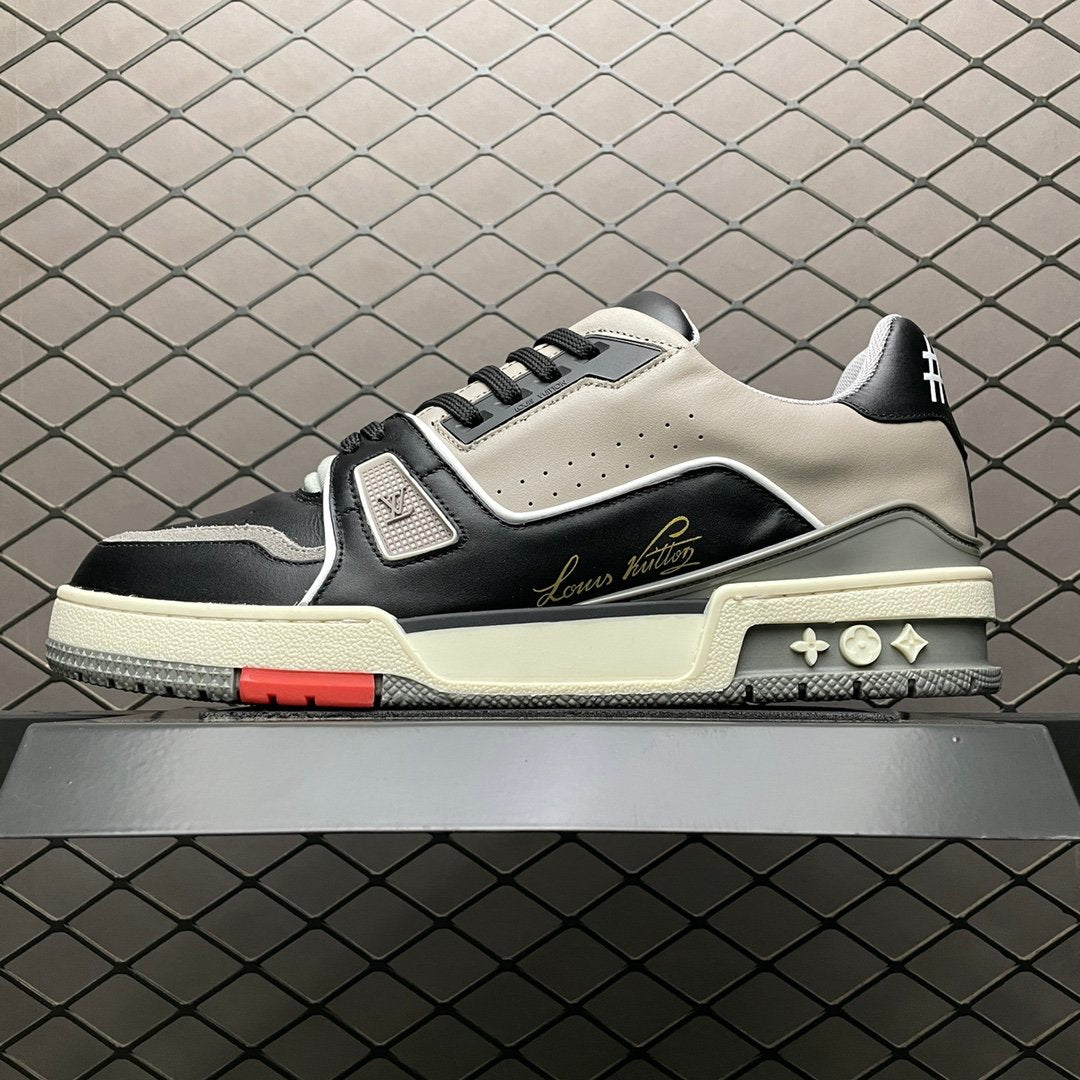 Lv Trainer