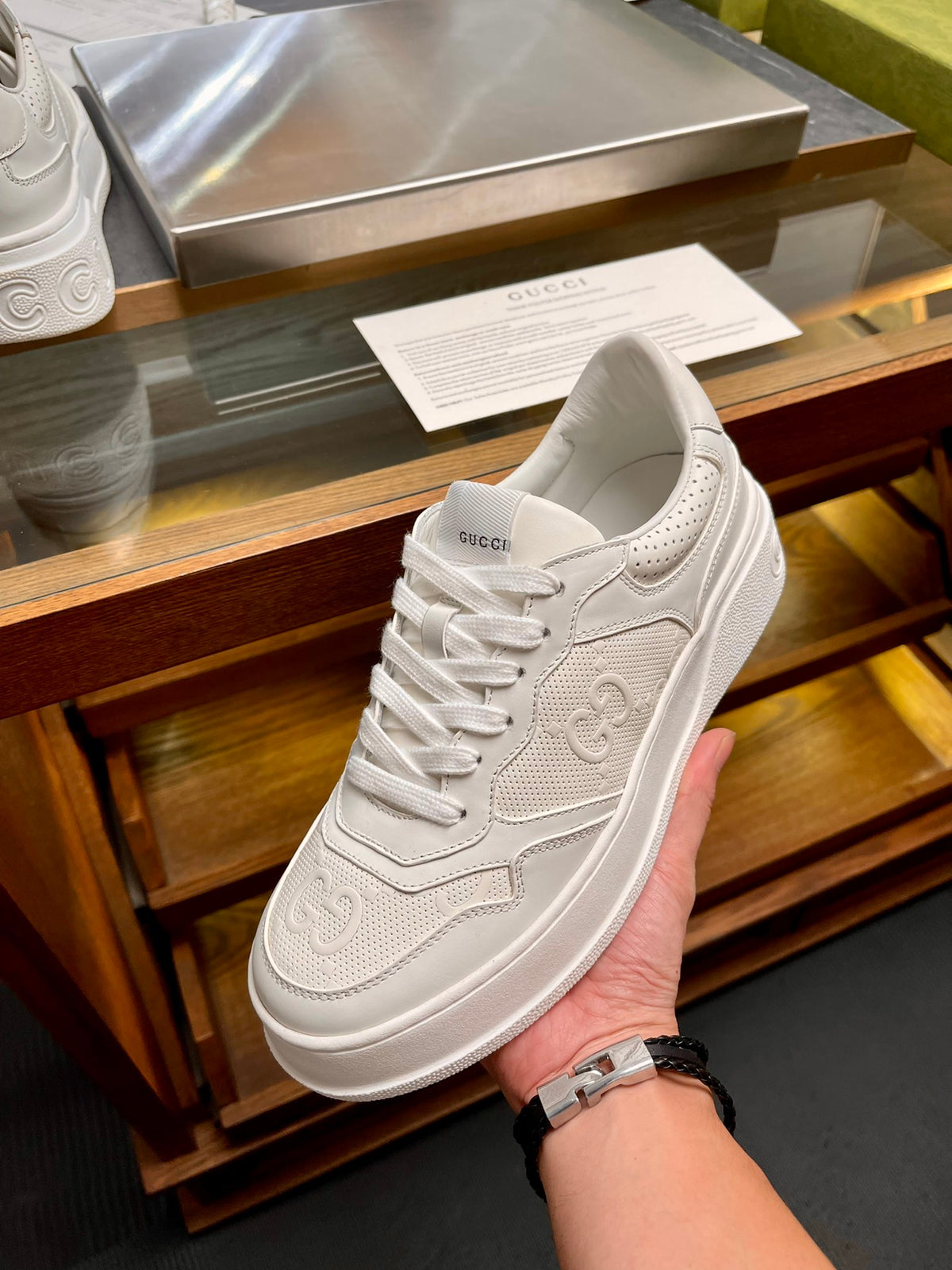 Gucci GG Supreme