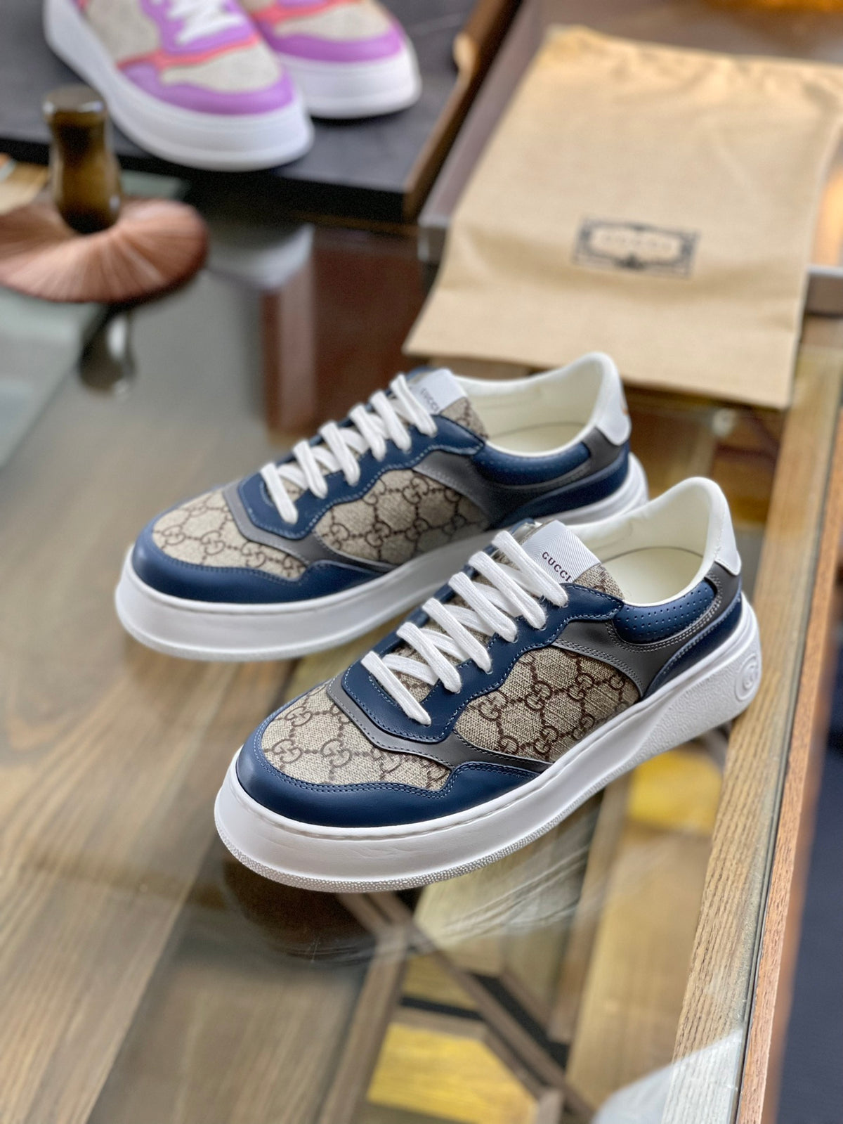 Gucci GG Supreme