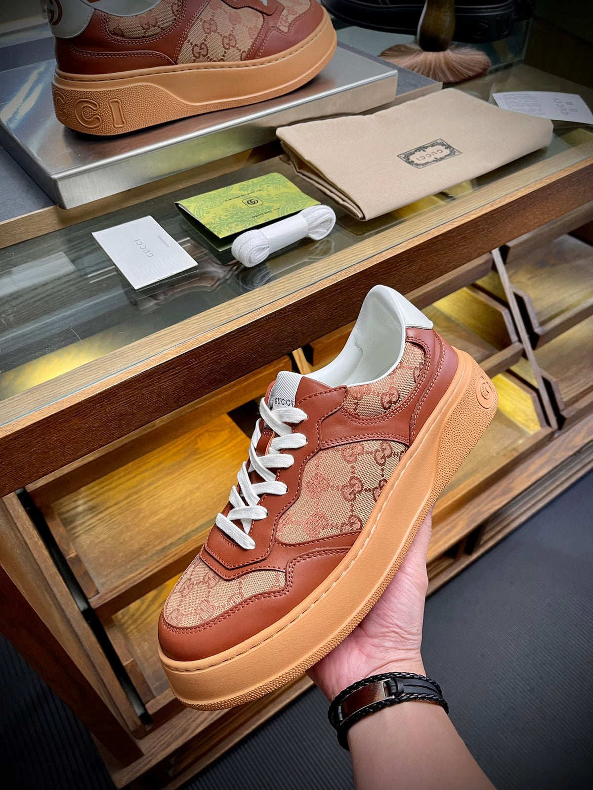 Gucci GG Supreme
