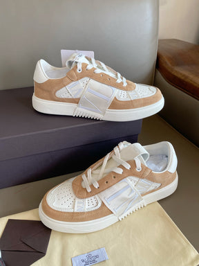 Valentino Low-Top Calfskin VL7N With Bands