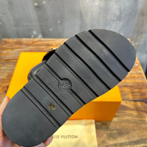 LOUIS VUITTON CHINELO Vintage