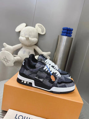 Louis Vuitton Trainer Black