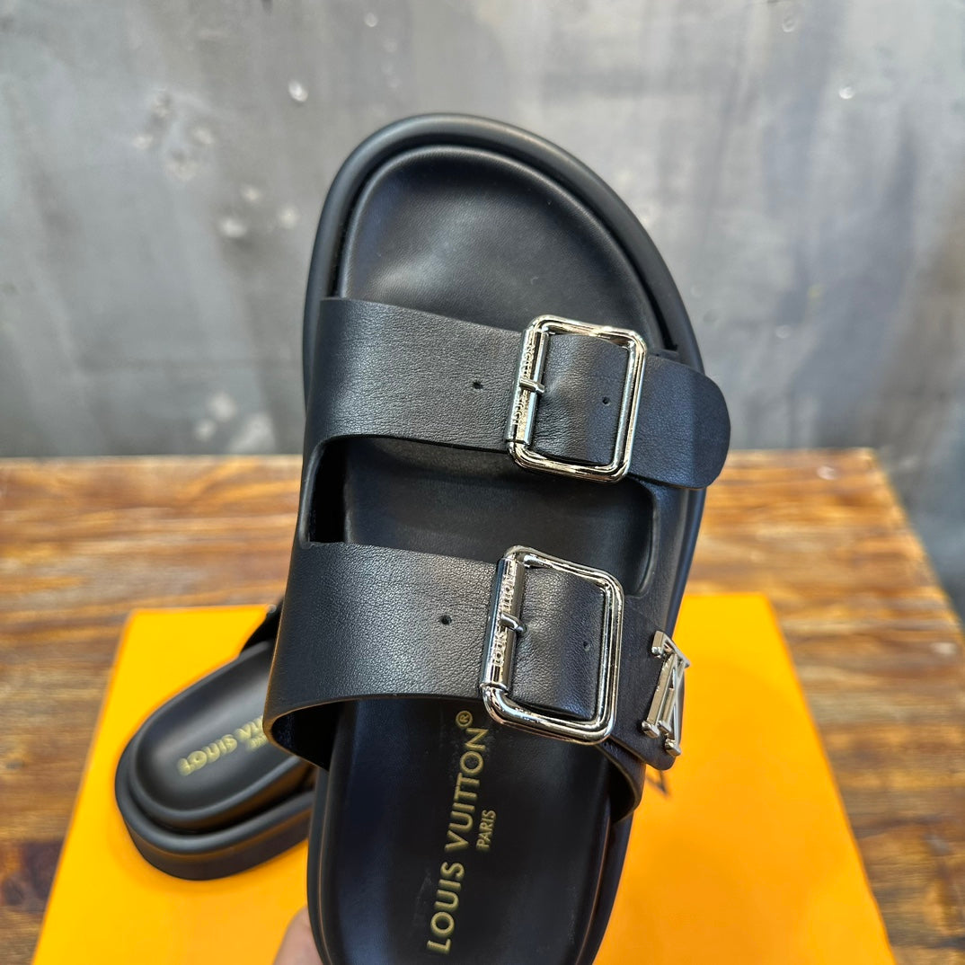 LOUIS VUITTON CHINELO Vintage Black