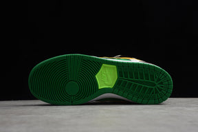 Nike SB Dunk Low Ben &amp; Jerry's Chunky Dunky (Caixa Padrão) CU3244-100